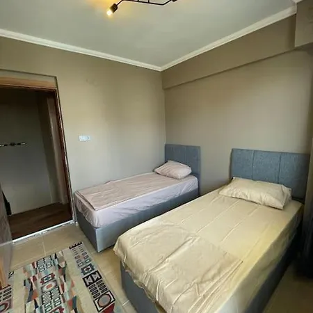 Merkezde Denize 5 Dakika Villa Kusadasi