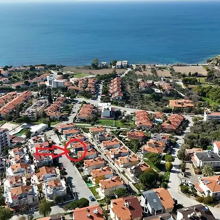 Villa Merkezde Denize 5 Dakika Kusadasi